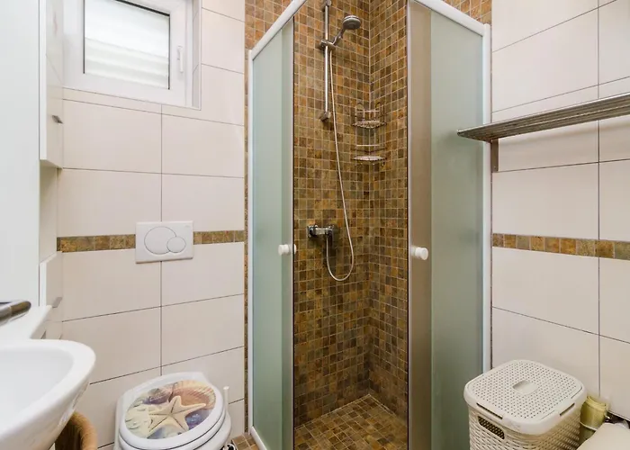 Apartmán Mikica - Four Bedroom Duplex With Terrace And Partial Sea View Dubrovník